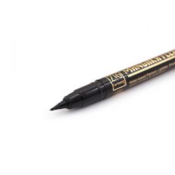 Kuretake Zig Cartoonist Mangaka Flexible Pen – Fine – Black