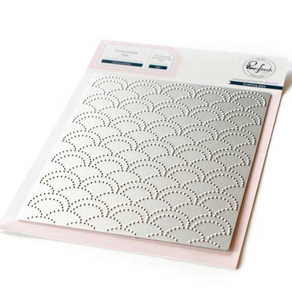 Pinkfresh Studio Dotted Scallops Coverplate Die